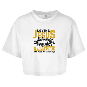 Damen Oversize Crop Top loving jesus everyday