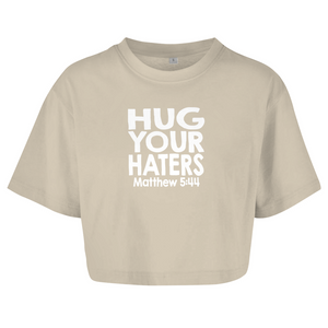 Damen Oversize Crop Top hug your haters matthew 5:44