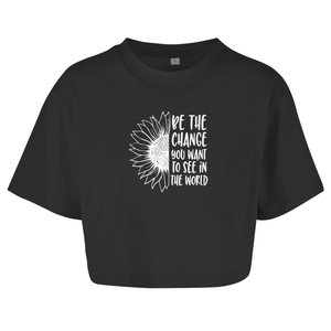 Damen Oversize Crop Top be the change you want to see in the world
