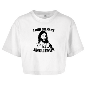 Damen Oversize Crop Top i run on naps and jesus