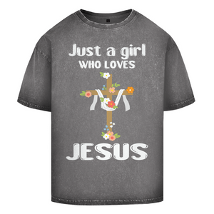 Oversize Washed T-Shirt just a girl who loves jesus