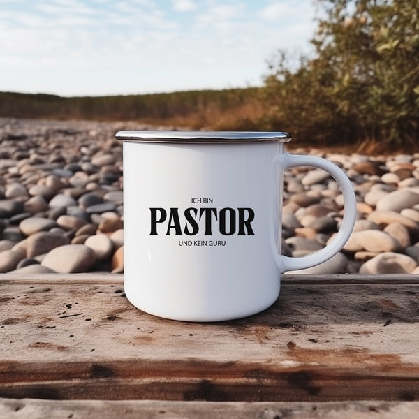 Emaille Tasse ja, ich bin pastor