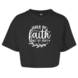 Damen Oversize Crop Top walk by faith not by sight