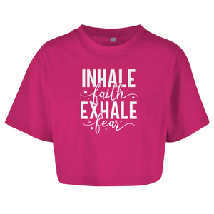 Damen Oversize Crop Top inhale faith exhale fear