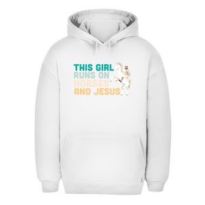 Unisex Oversize Hoodie this girl runs on horses und jesus reiterin