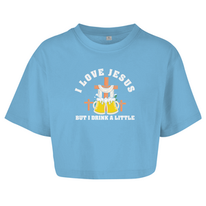 Damen Oversize Crop Top i love jesus but i drink a little bier