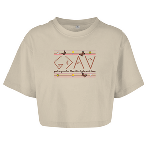 Damen Oversize Crop Top god is greater than the highs and lows